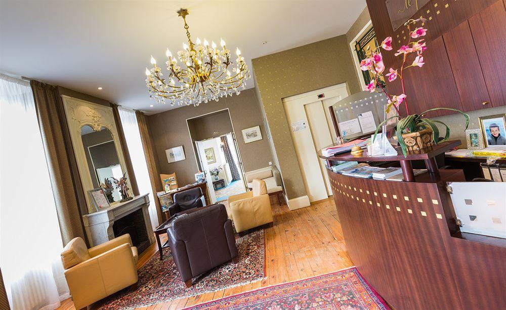 Le Parc Des Fees Hotel Retaurant & Spa La Bourboule ภายนอก รูปภาพ