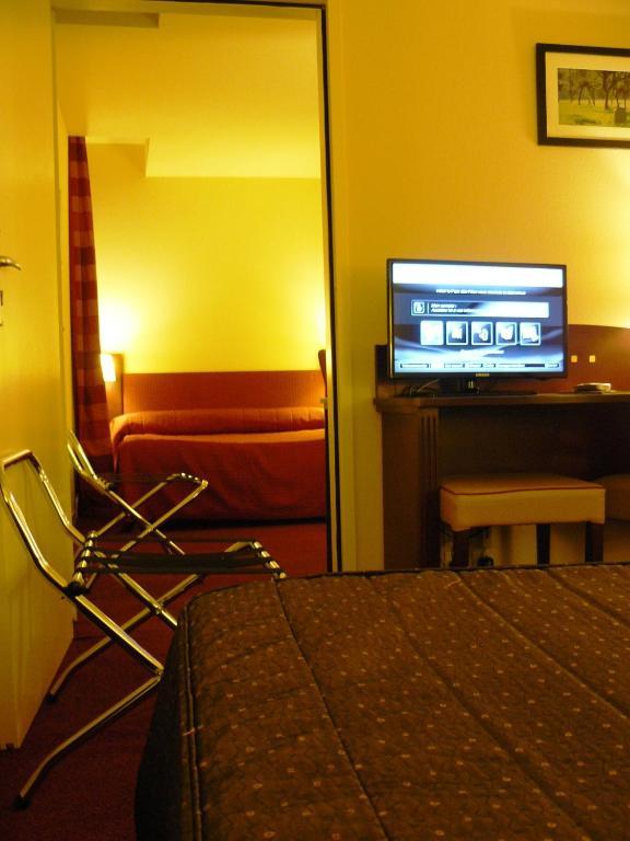 Le Parc Des Fees Hotel Retaurant & Spa La Bourboule ห้อง รูปภาพ